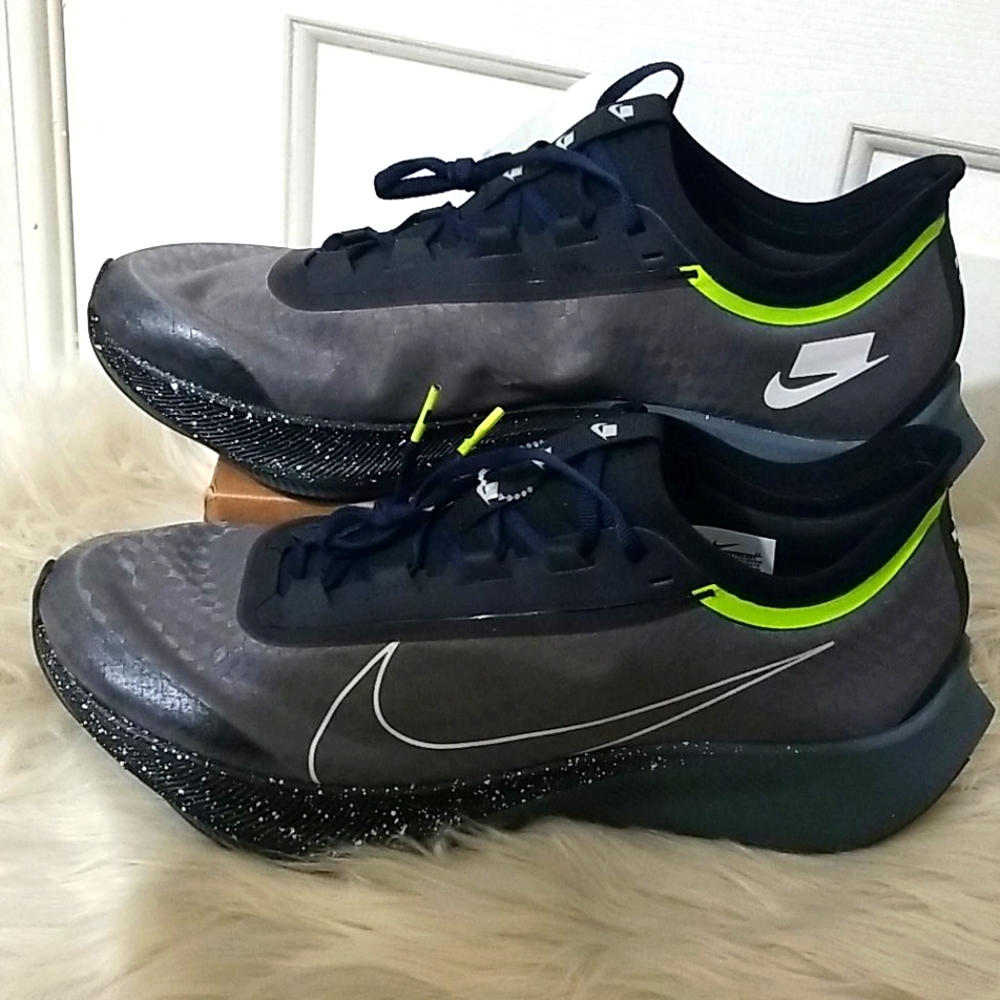 New Nike Zoom Fly 3 PRM